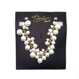 Thalia Sodi Gold-tone White Pearl Cluster Necklace